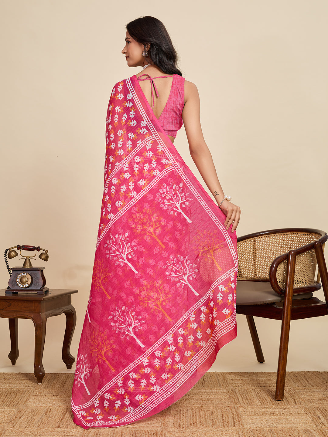 Pink Linen Cotton Saree With Digital Printed Work And Silver Zari Border | Lightweight Office & Daily Wear – JaipurSaaj