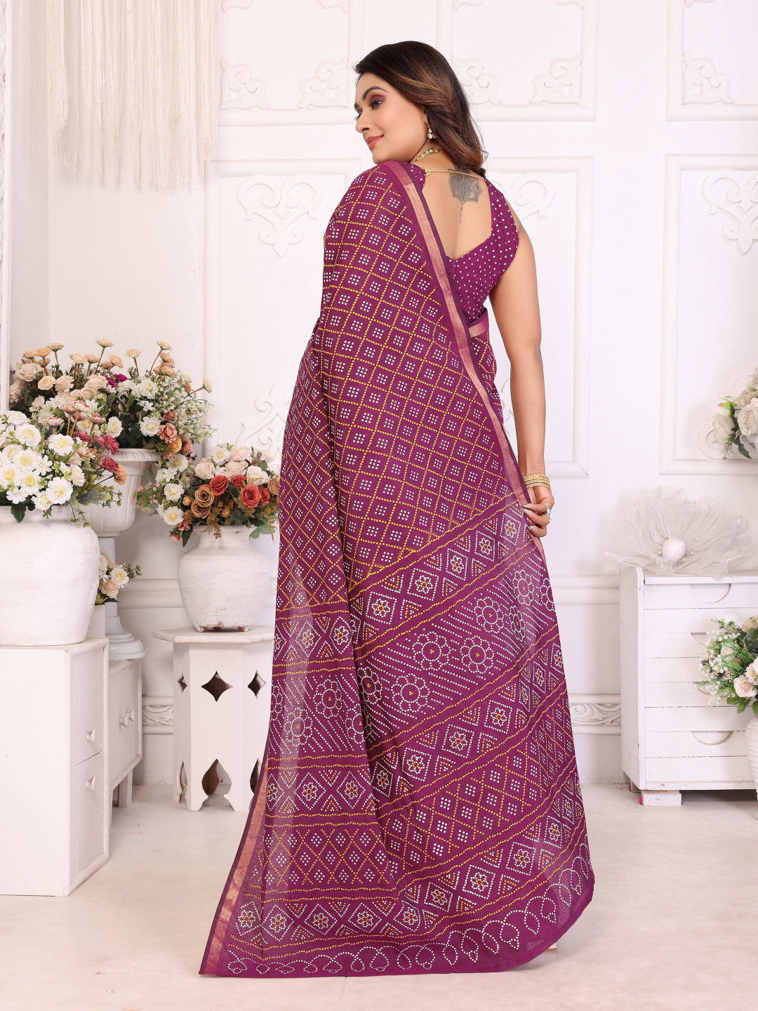 Magenta Bandhej Printed Soft Cotton Saree With Zari Border | Traditional Festive Ethnic Wear – JaipurSaaj