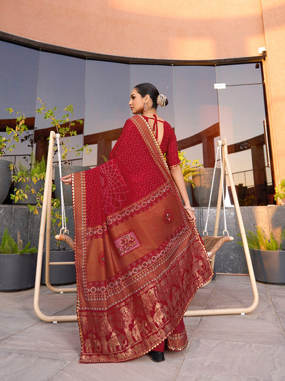 Red Soft Cotton Saree With Unique Table Printed & Lace Border | Stylish Wedding Wear Saree – JaipurSaaj
