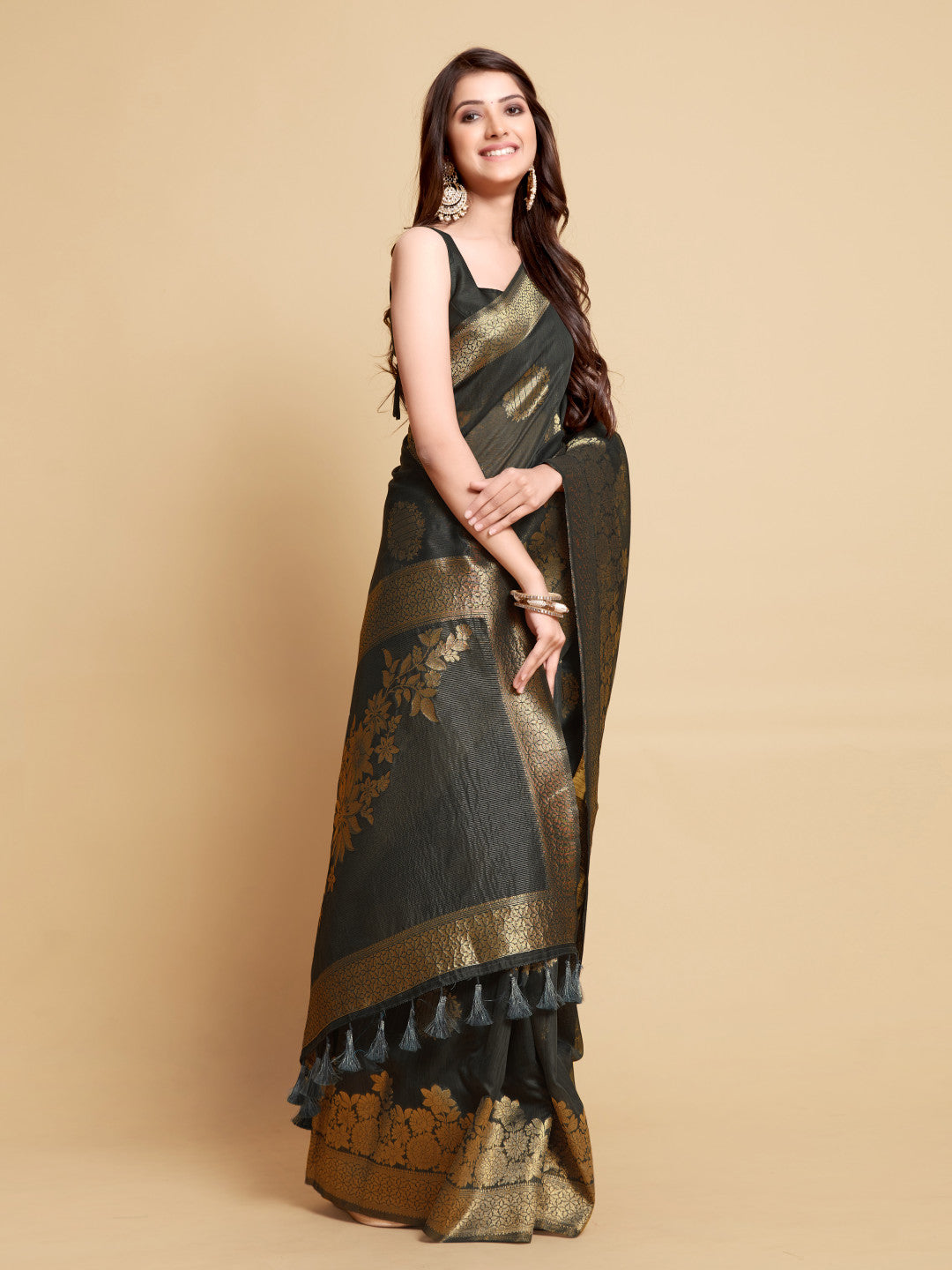 Black Soft Linen Silk Saree With Zari Weaving Work | Traditional Wedding & Festive Wear – JaipurSaaj