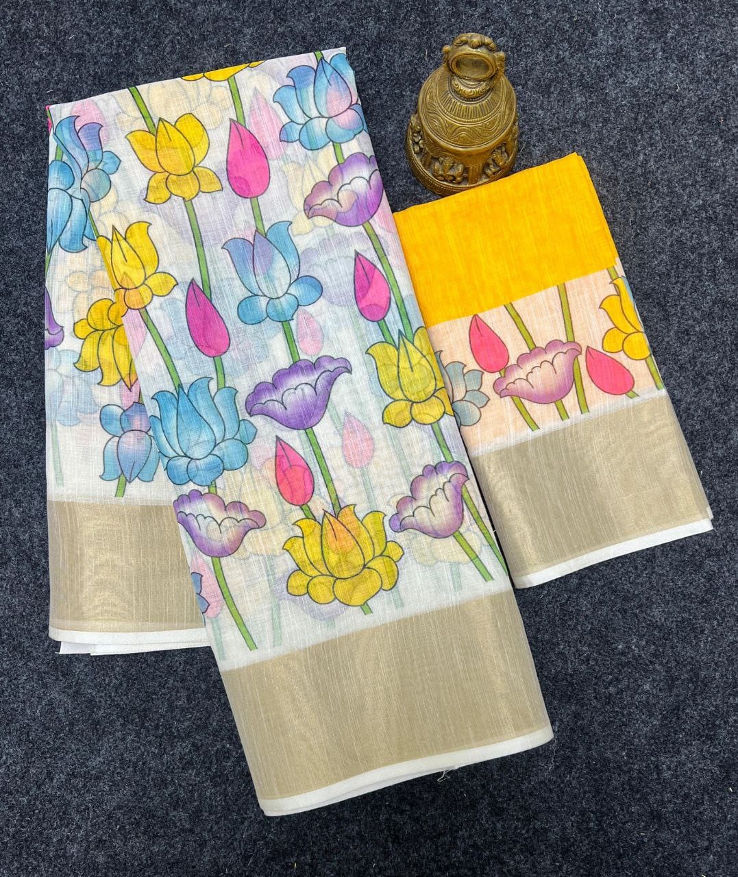 Multi Color Plain Mix Linen Cotton Saree With Digital Printed Work