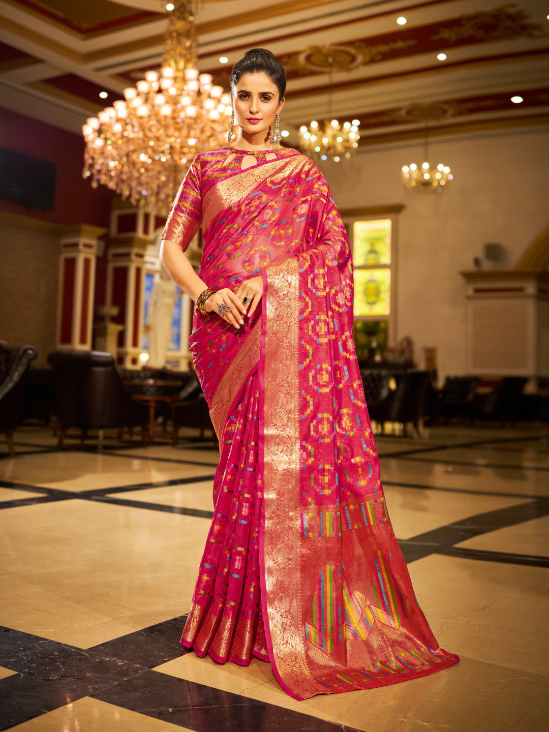 Pink Green Organza Silk Saree with Zari Weaving Work | Wedding & Festive Wear – JaipurSaaj