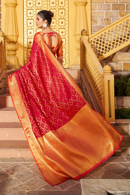 Red Patola Silk Saree With Woven Design | Bridal Wedding & Festive Wear – JaipurSaaj