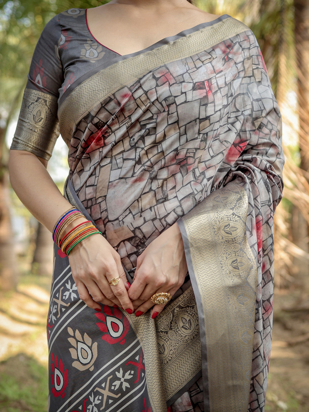 Gray Digital Printed Tussar Silk Saree With Zari Motif Border | Traditional Casual & Festive Wear – JaipurSaaj