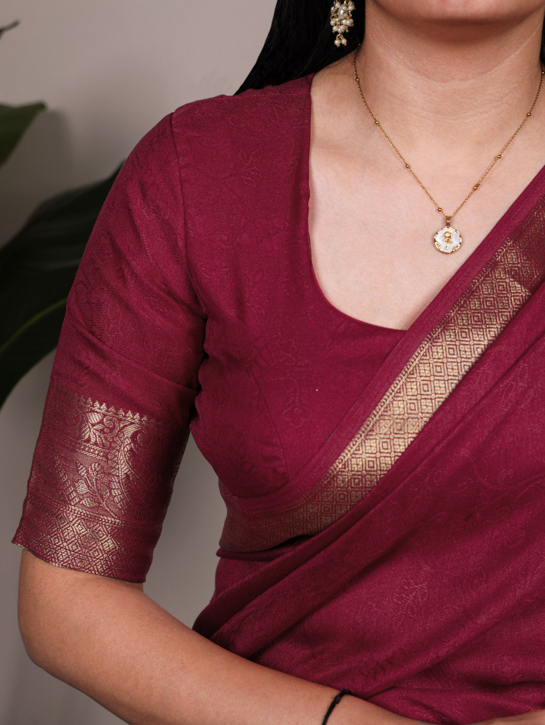 Maroon Moss Mello Silk Saree with Printed Work & Zari Weaving Border | Casual & Office Wear – JaipurSaaj
