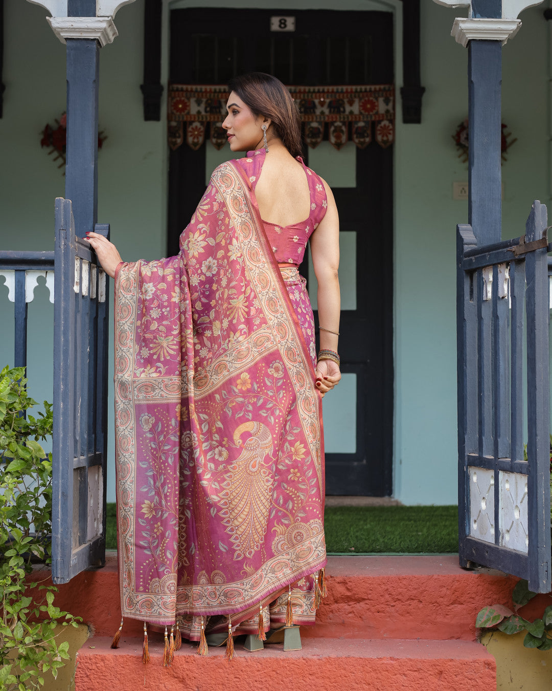 Magenta Soft Linen Cotton Saree With Kalamkari Printed Work