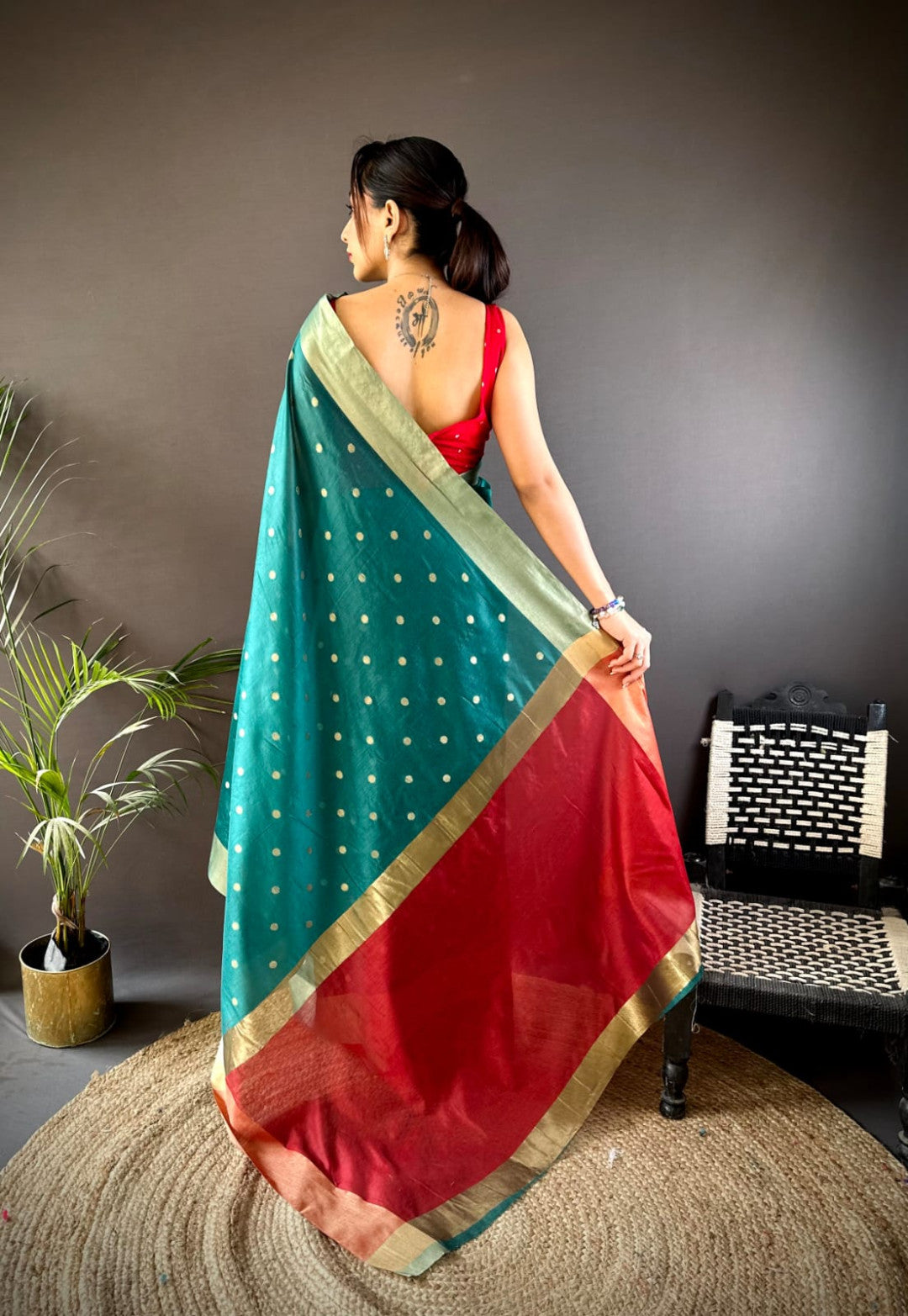 Green Soft Cotton Silk Saree With Zari Woven Work | Wedding & Party Wear – JaipurSaaj