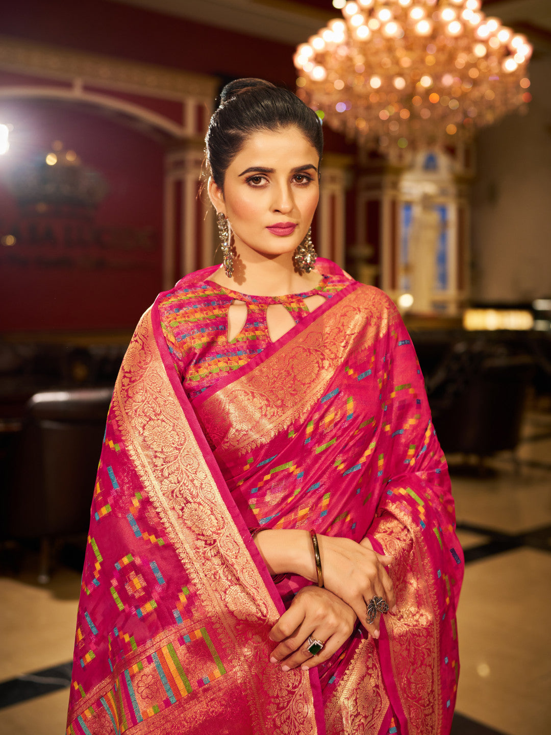 Pink Green Organza Silk Saree with Zari Weaving Work | Wedding & Festive Wear – JaipurSaaj