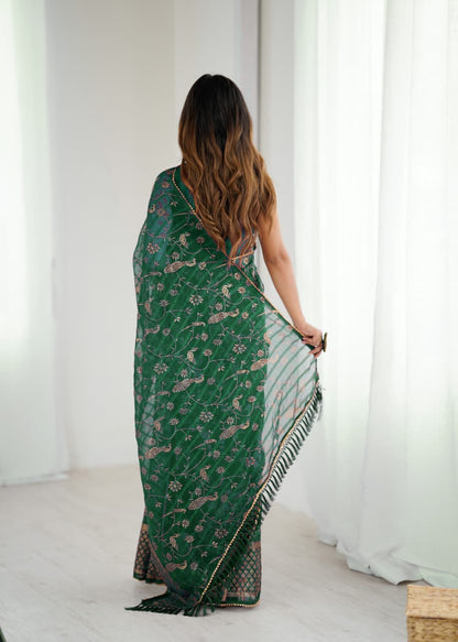 Dark Green Color Georgette Saree With Digital Printed Work And Lace Border