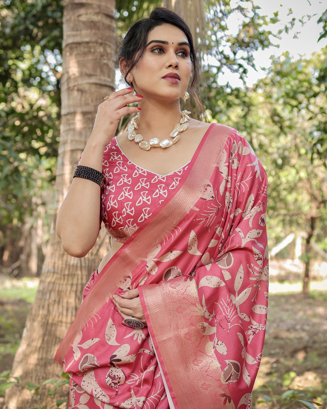 Pink Tussar Silk Saree with Floral Woven Motifs & Zari Border | Traditional Festive Wear – JaipurSaaj