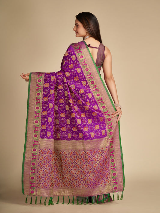 Magenta Patola Silk Saree With Weaving Work