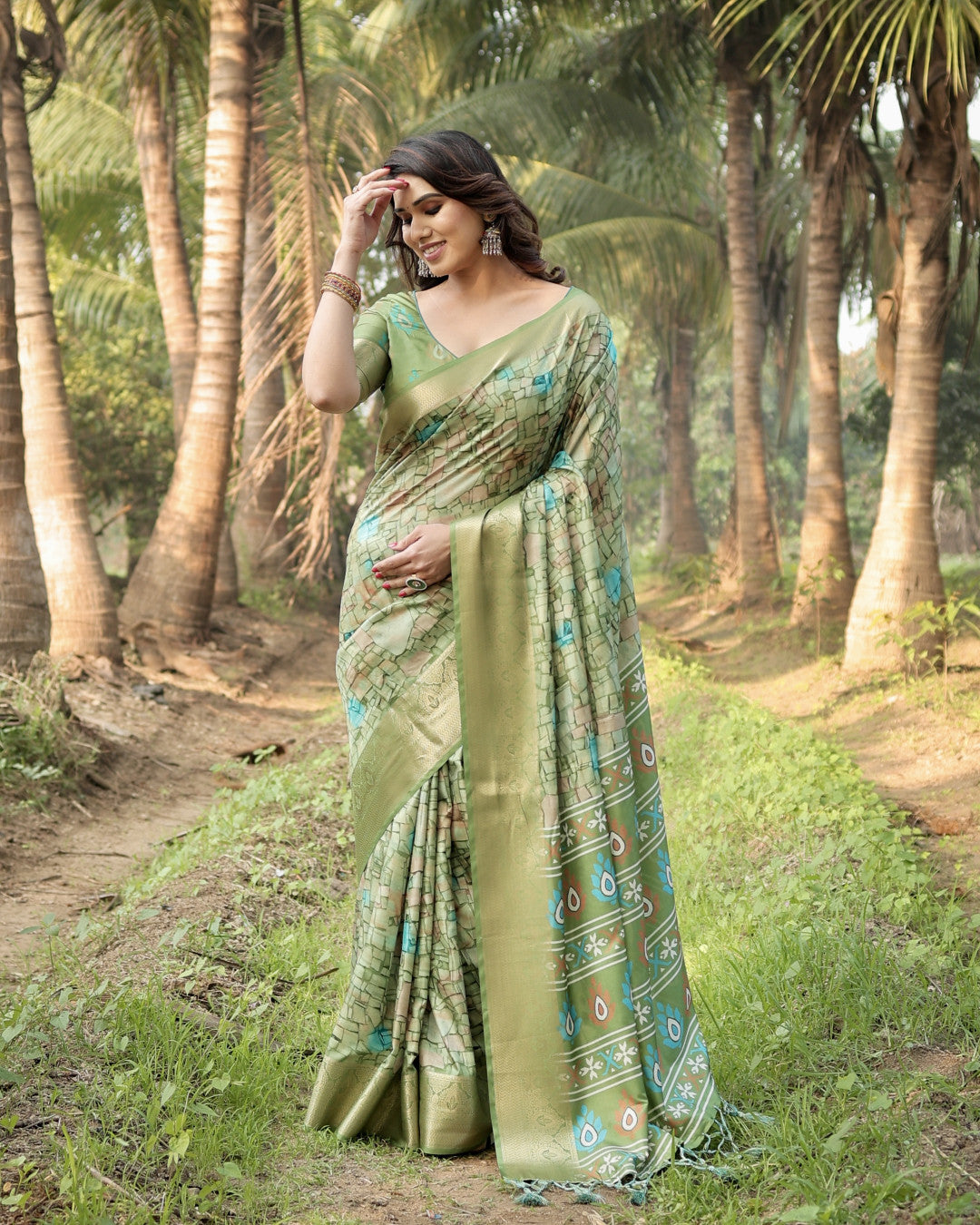 Light Green Digital Printed Tussar Silk Saree With Zari Motif Border | Traditional Casual & Festive Wear – JaipurSaaj