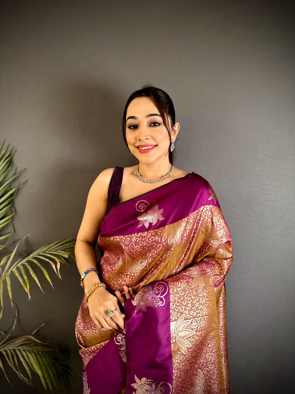Wine Premium Soft Silk Saree With Zari Weaving Work | Wedding & Festive Wear – JaipurSaaj