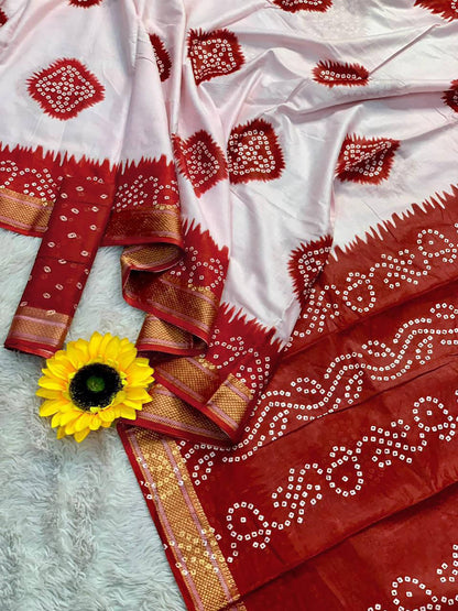 Red Mulmul Cotton Saree With Bandhani Block Print & Zari Border | Ethnic Festive Wear – JaipurSaaj