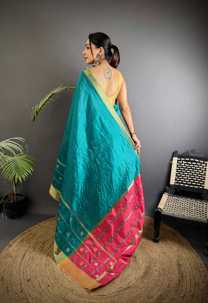 Rama Green Soft Cotton Silk Saree With Zari Weaving Work