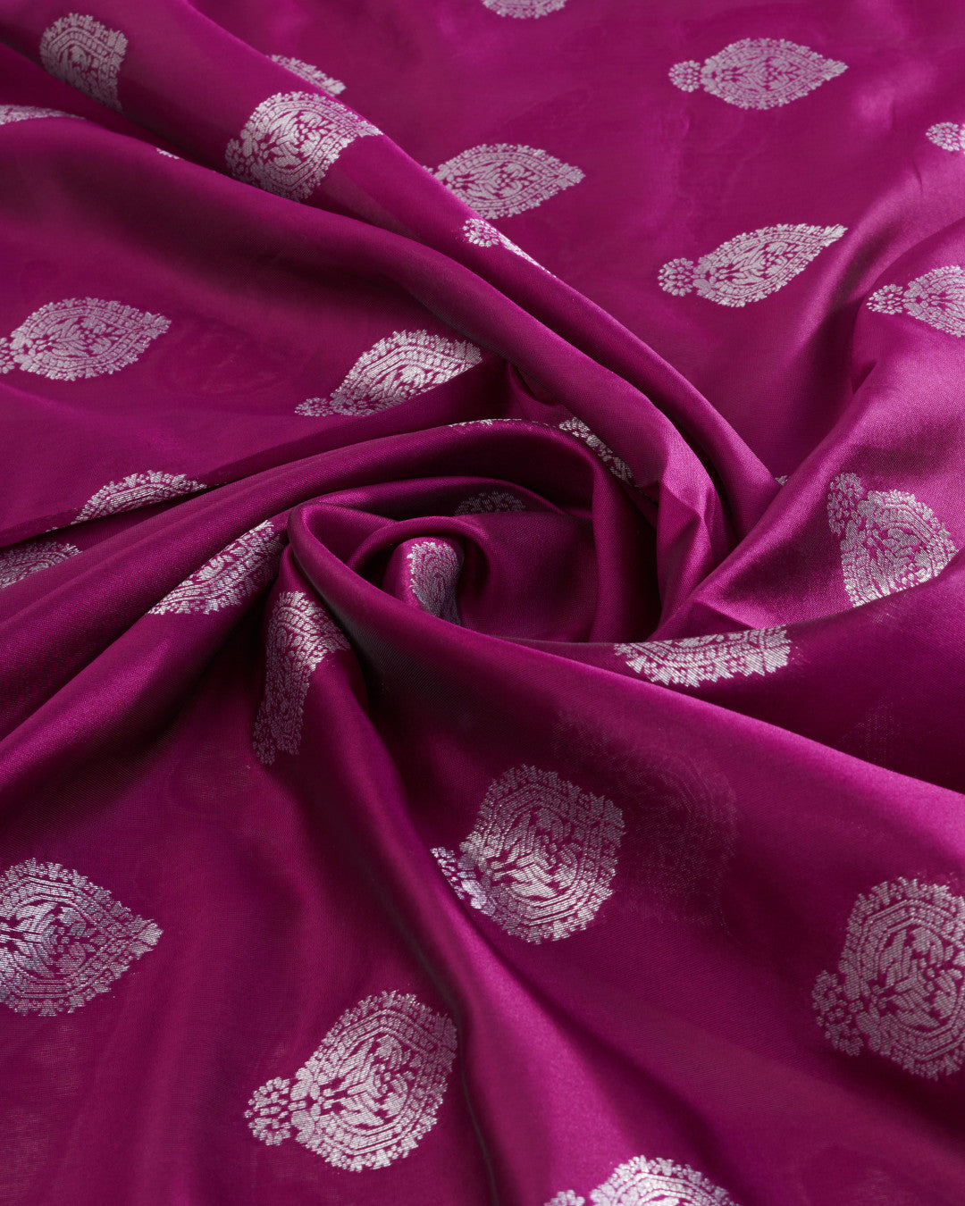 Magenta Banarasi Silk Saree With Zari Weaving Pallu | Bridal Wedding Wear – JaipurSaaj