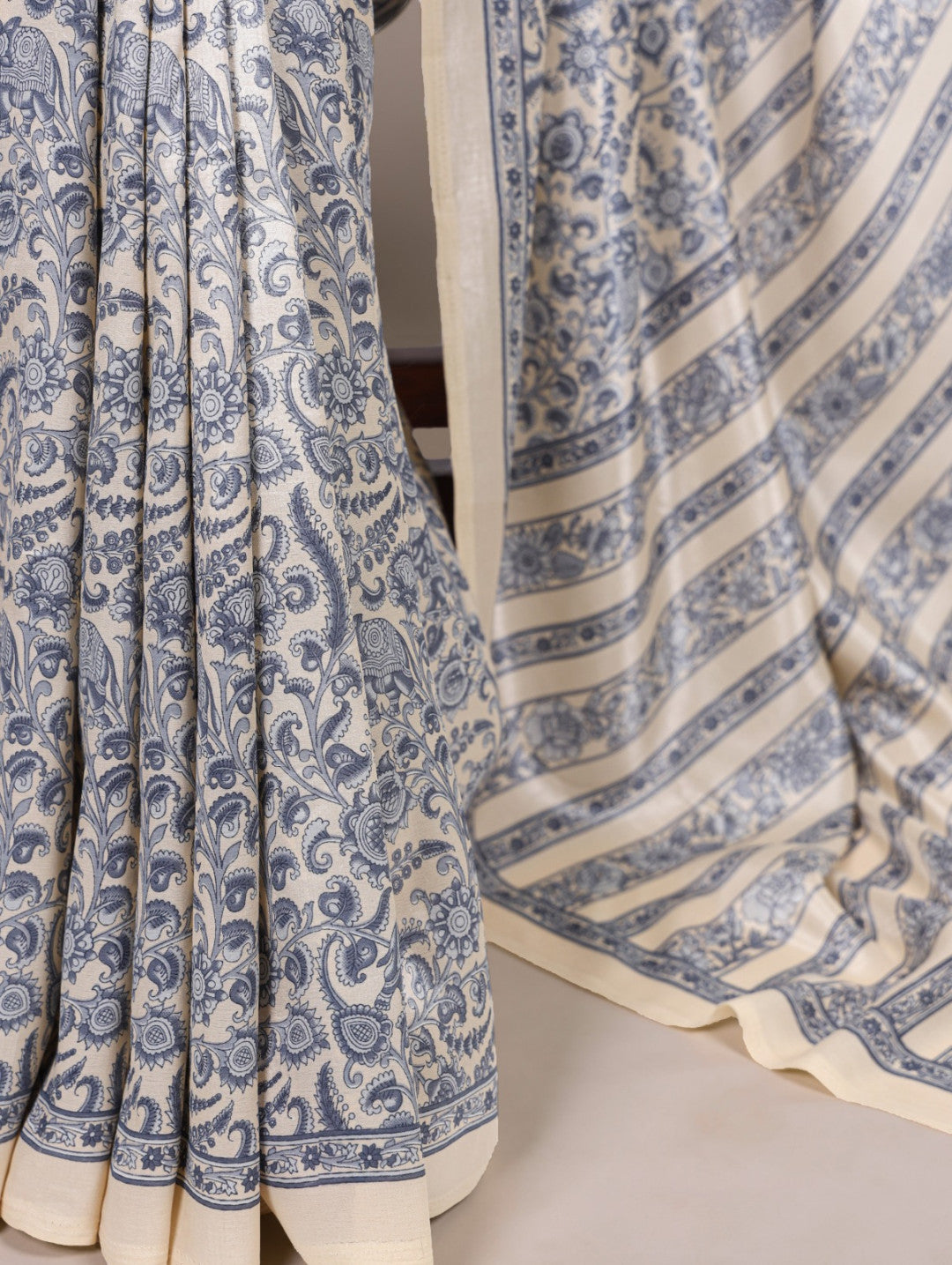 Gray Tussar Silk Saree With Graceful Printed Work | Festive Ethnic Wear – JaipurSaaj