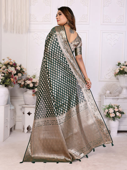 Dark Green Organza Silk Banarasi Saree With Zari Weaving Work | Bridal Wedding & Festive Wear – JaipurSaaj