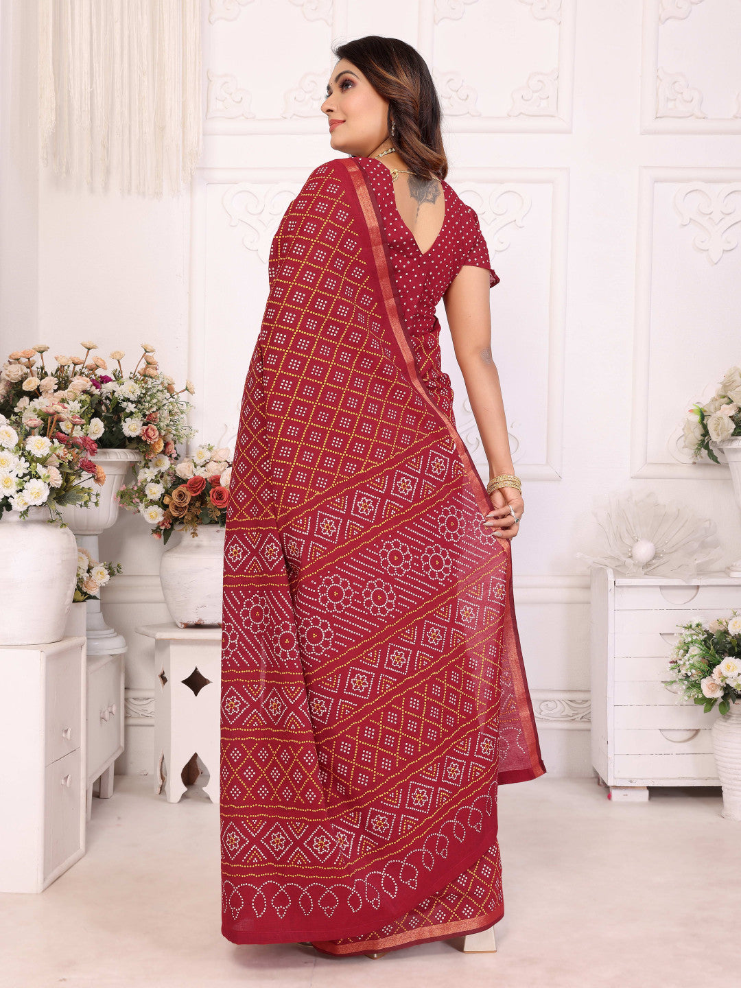 Red Bandhej Printed Soft Cotton Saree With Zari Border | Traditional Festive Ethnic Wear – JaipurSaaj
