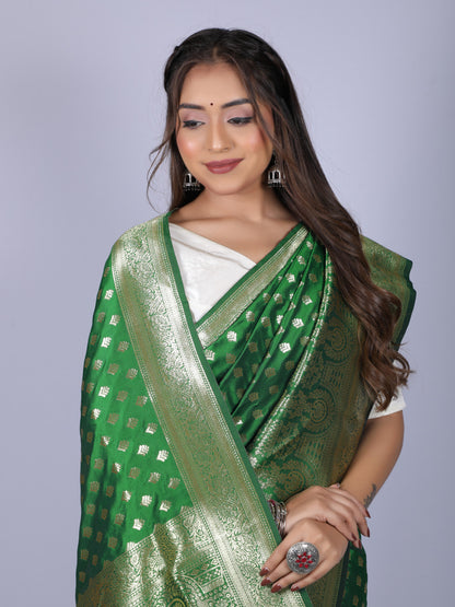Green Banarasi Silk Saree With Zari Weaving Work | Wedding Wear – JaipurSaaj