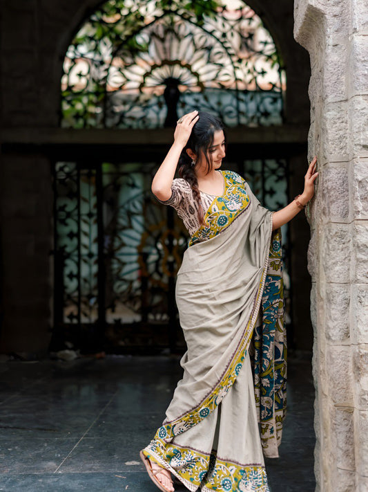 Gray Linen Cotton Saree With Digital Printed Work