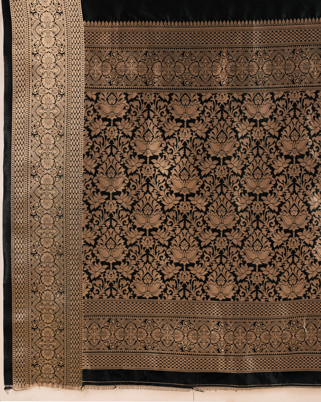 Black Color Soft Kanchipuram Silk Saree With Zari Weaving Work | Bridal Wedding & Festive Wear – JaipurSaaj