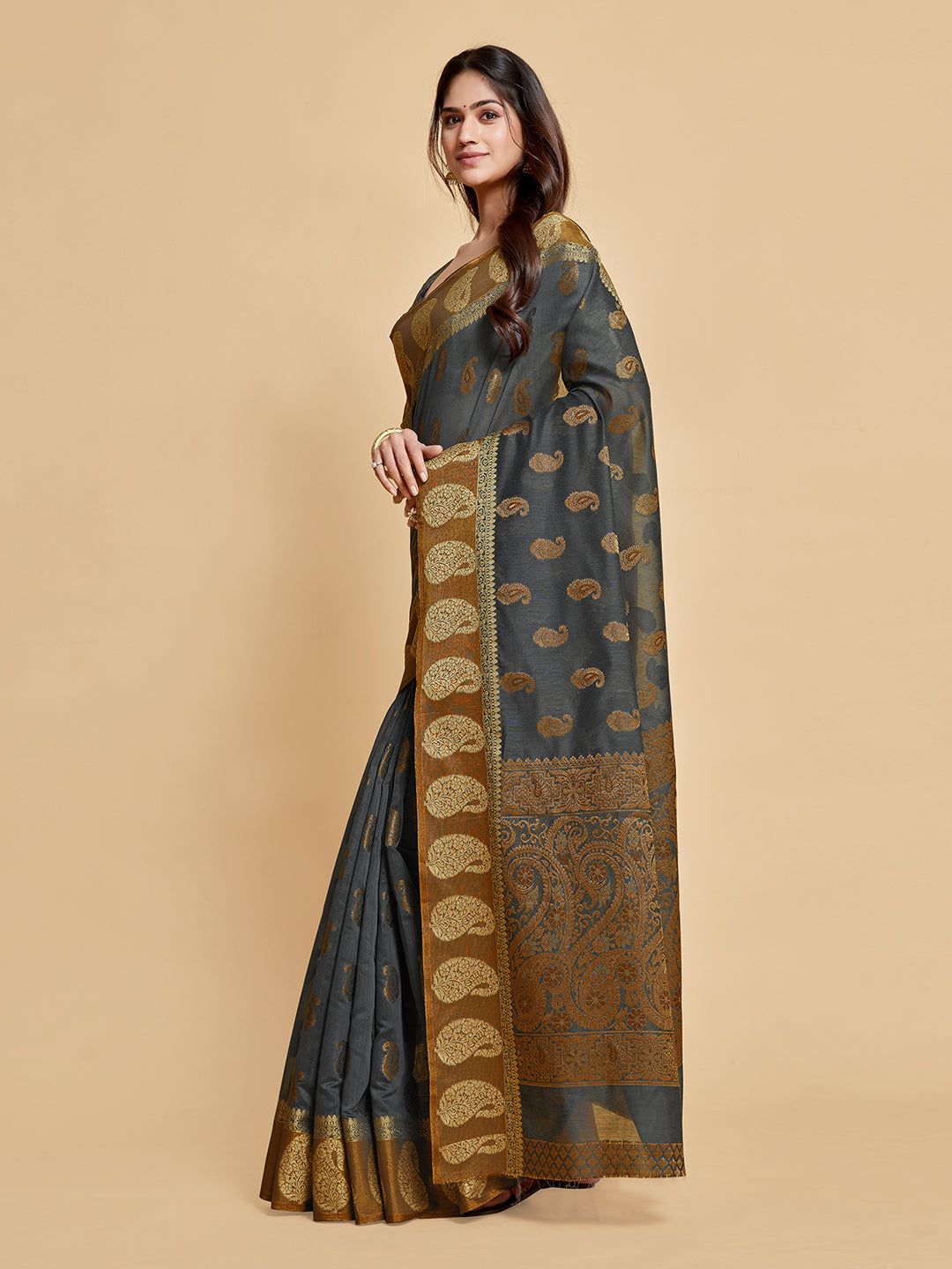 Gray Chanderi Cotton Saree With Woven Design | Traditional Festive Ethnic Wear – JaipurSaaj