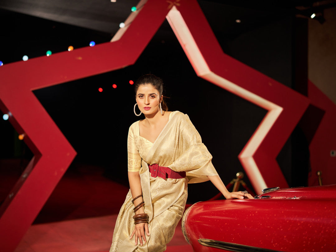 Beige Soft Silk Saree With Zari Weaving Work | Reception & Festive Wear – JaipurSaaj