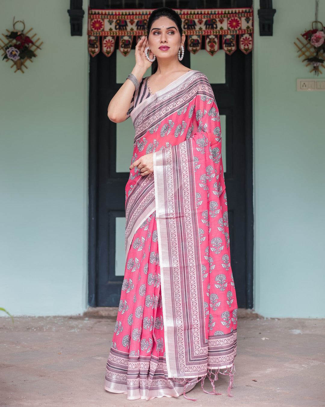 Gajari Soft Linen Cotton Saree With Digital Printed Work