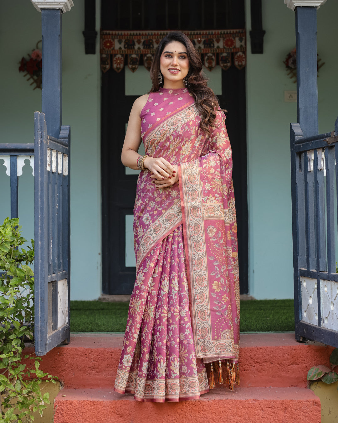 Magenta Soft Linen Cotton Saree With Kalamkari Printed Work