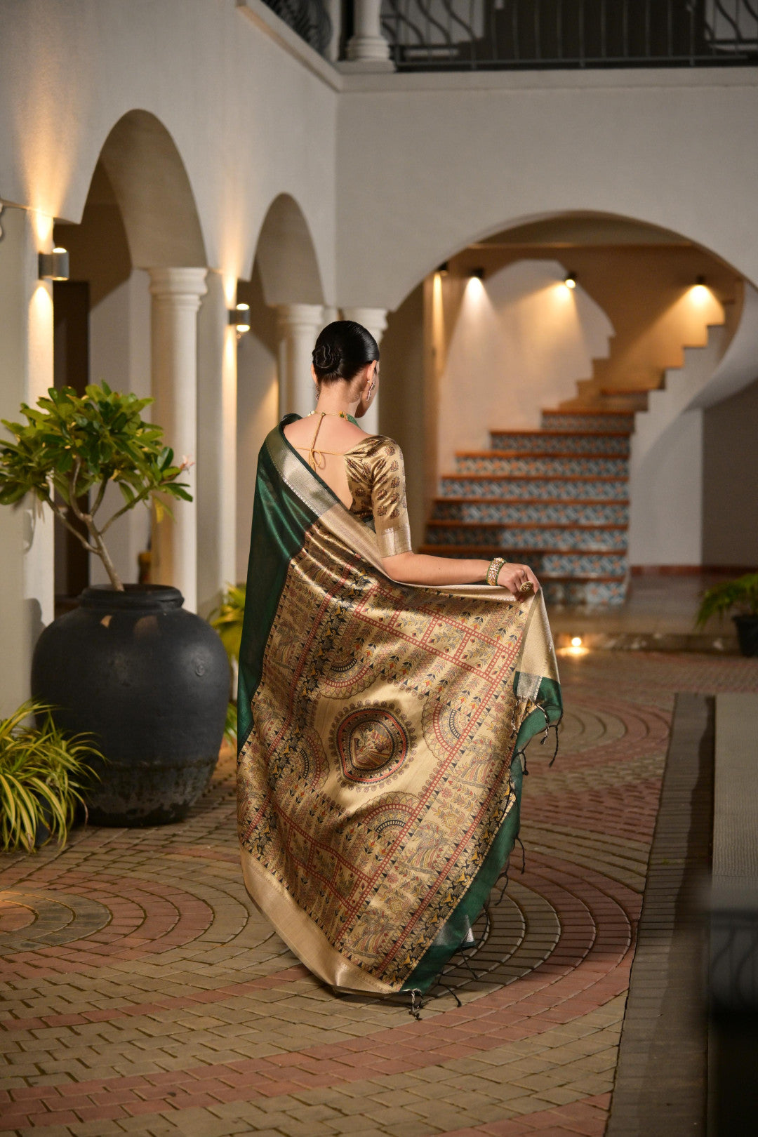 Dark Green Khadi Raw Silk Saree With Beautiful Madhubani Printed Pallu | Party & Wedding Wear – JaipurSaaj