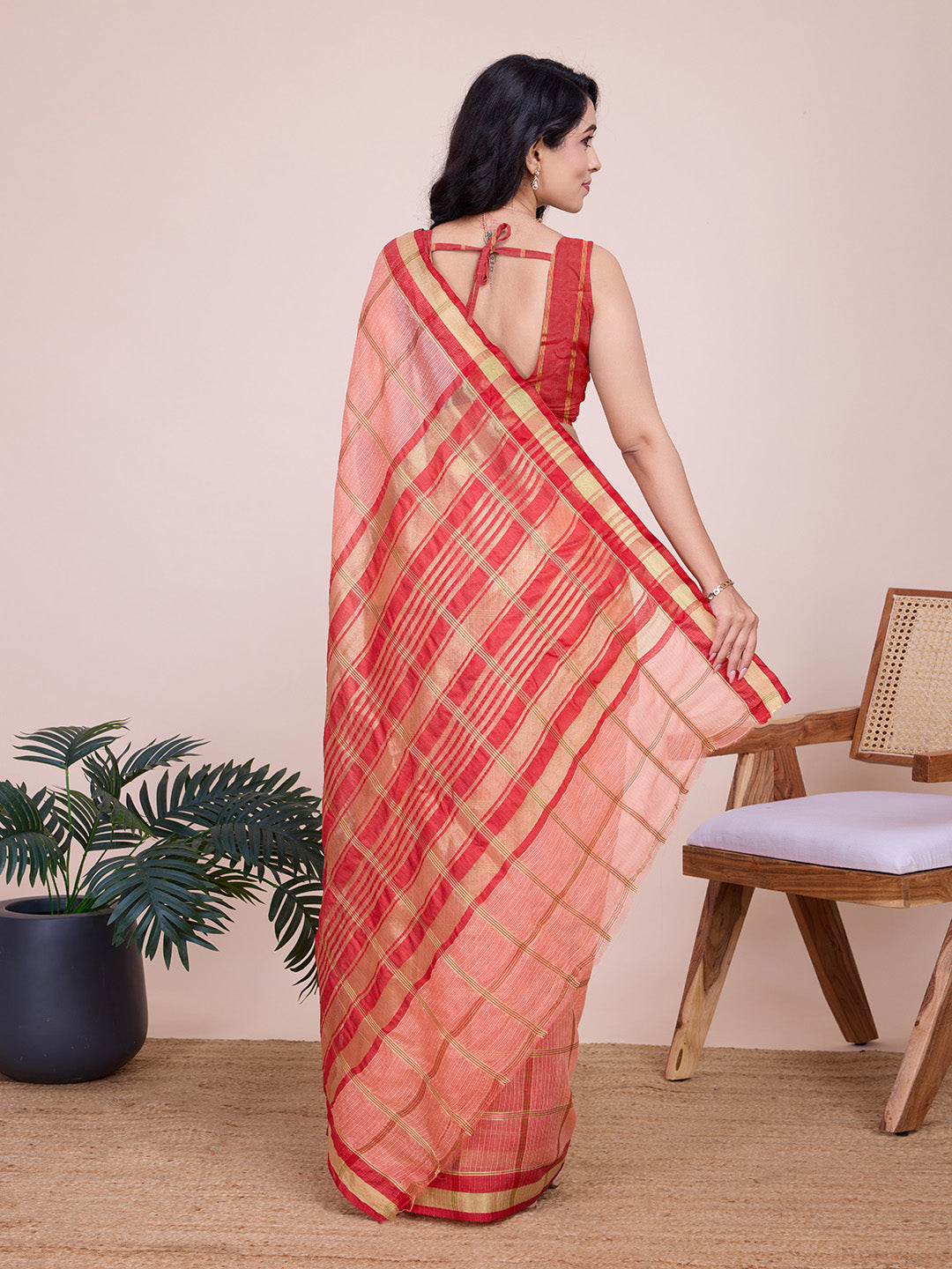Peach Kota Doriya Saree With Zari Weaving Work