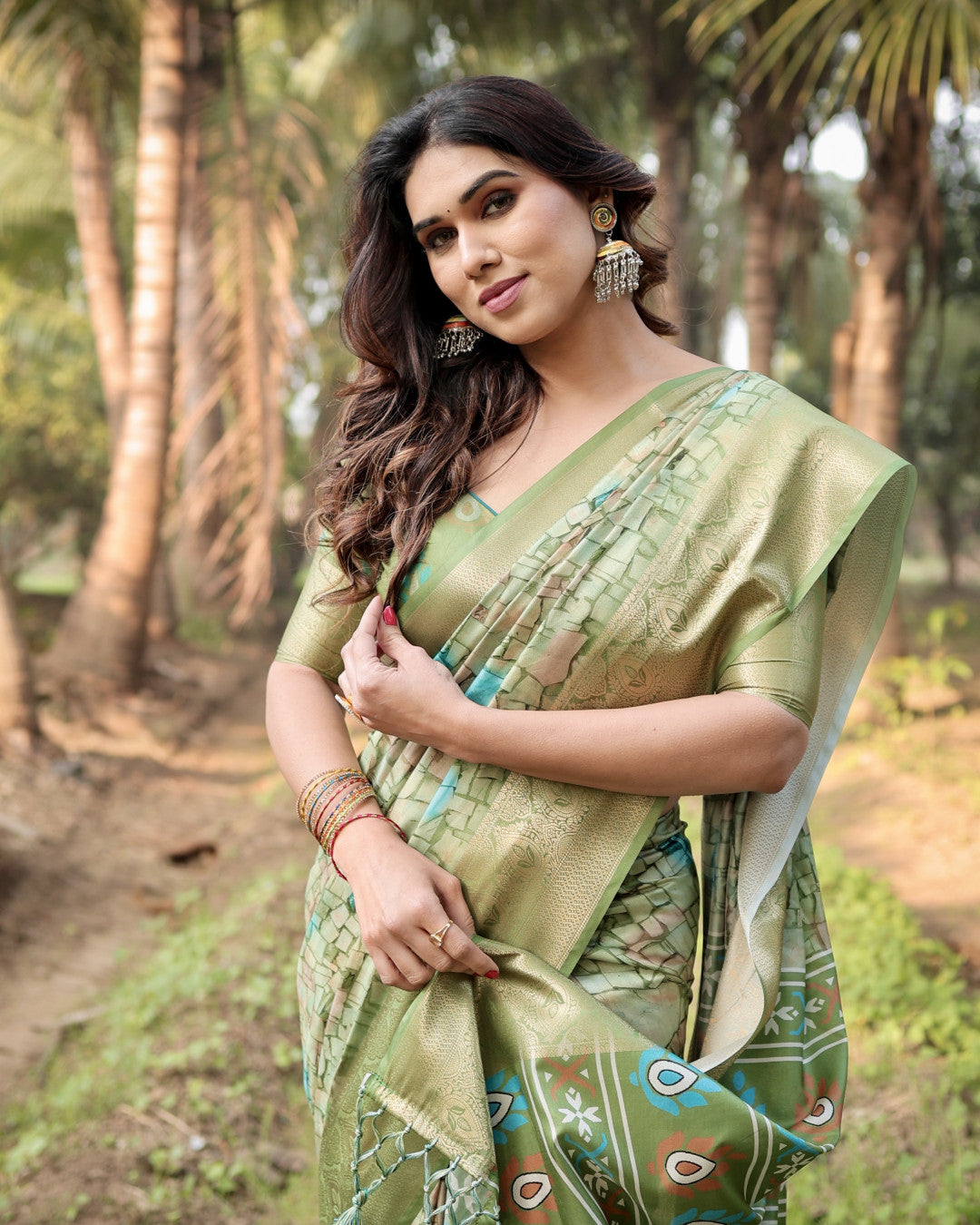 Light Green Digital Printed Tussar Silk Saree With Zari Motif Border | Traditional Casual & Festive Wear – JaipurSaaj