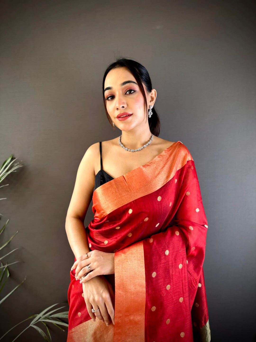Red Soft Cotton Silk Saree With Zari Woven Work | Wedding & Party Wear – JaipurSaaj