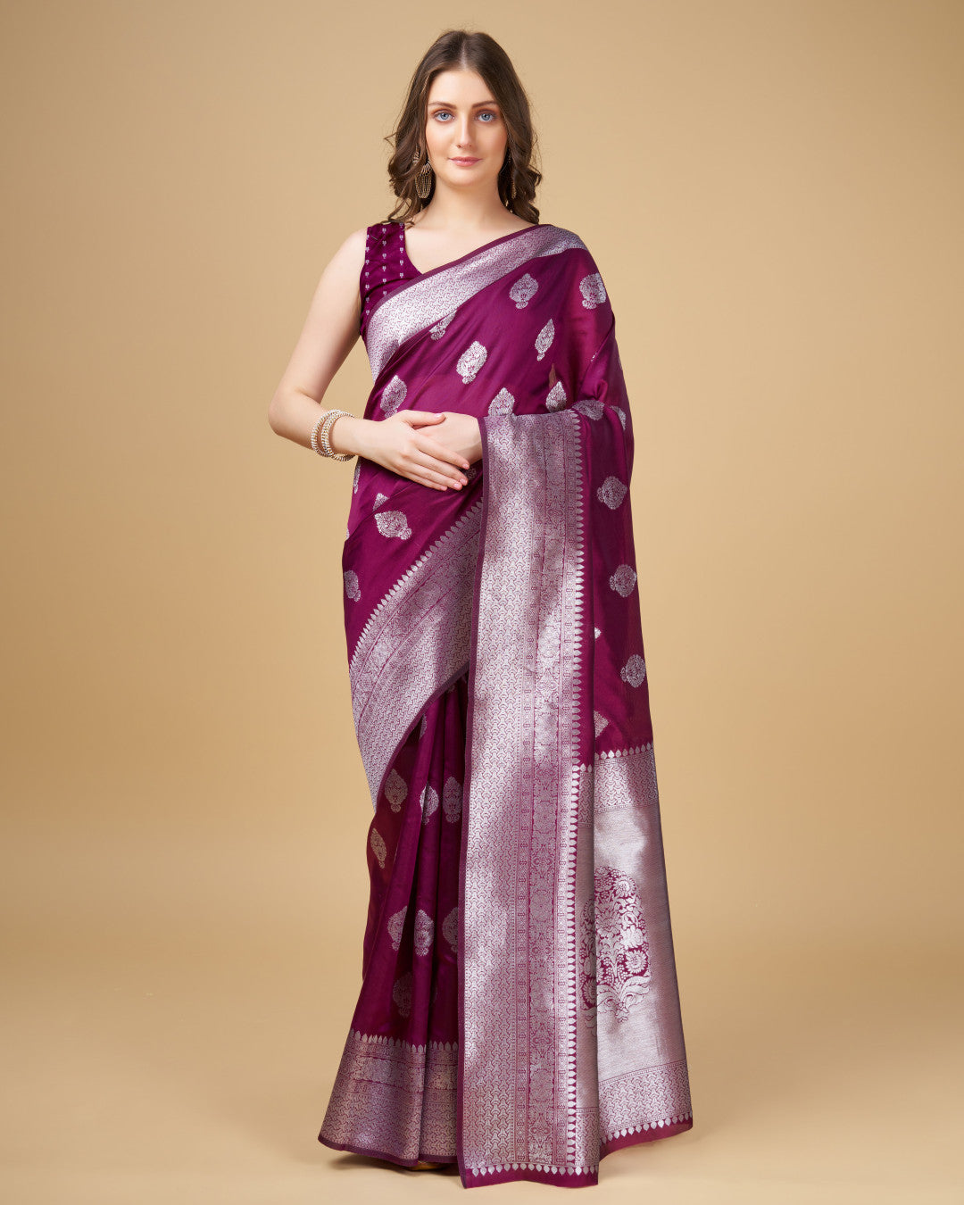 Magenta Banarasi Silk Saree With Zari Weaving Pallu | Bridal Wedding Wear – JaipurSaaj