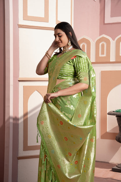 Pista Green Banarasi Cotton Silk Saree With Zari Woven Work
