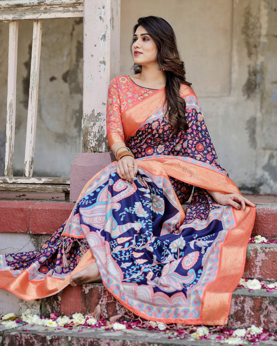 Multi Kalamakari Floral Printed Tussar Silk Saree With Zari Motif Border | Festive Ethnic Wear – JaipurSaaj