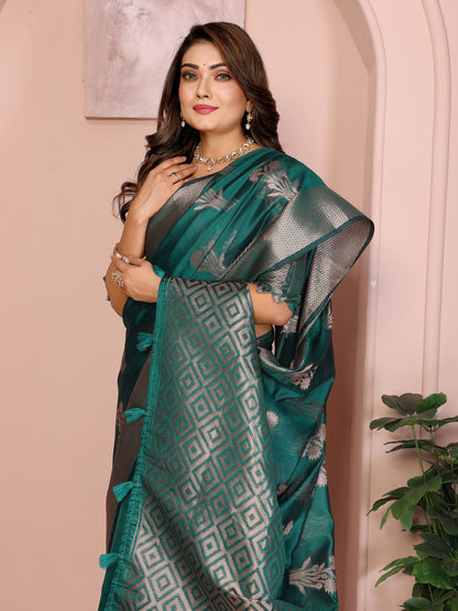 Rama Green Organza Silk Banarasi Saree With Zari Weaving Work | Wedding & Festive Wear – JaipurSaaj