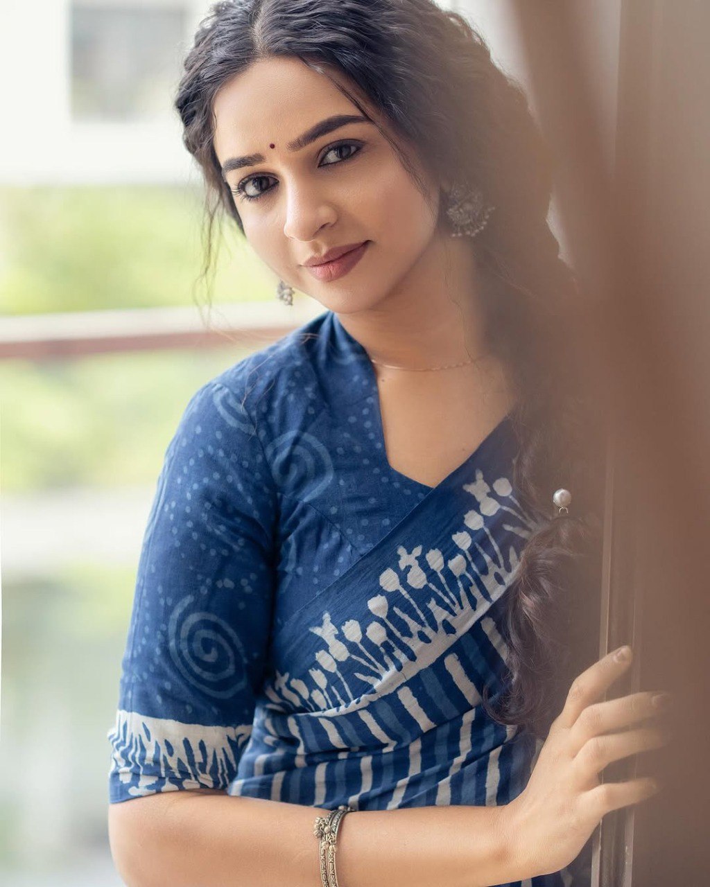 Blue Linen Cotton Saree With Digital Printed Work | Office & Casual Ethnic Wear – JaipurSaaj