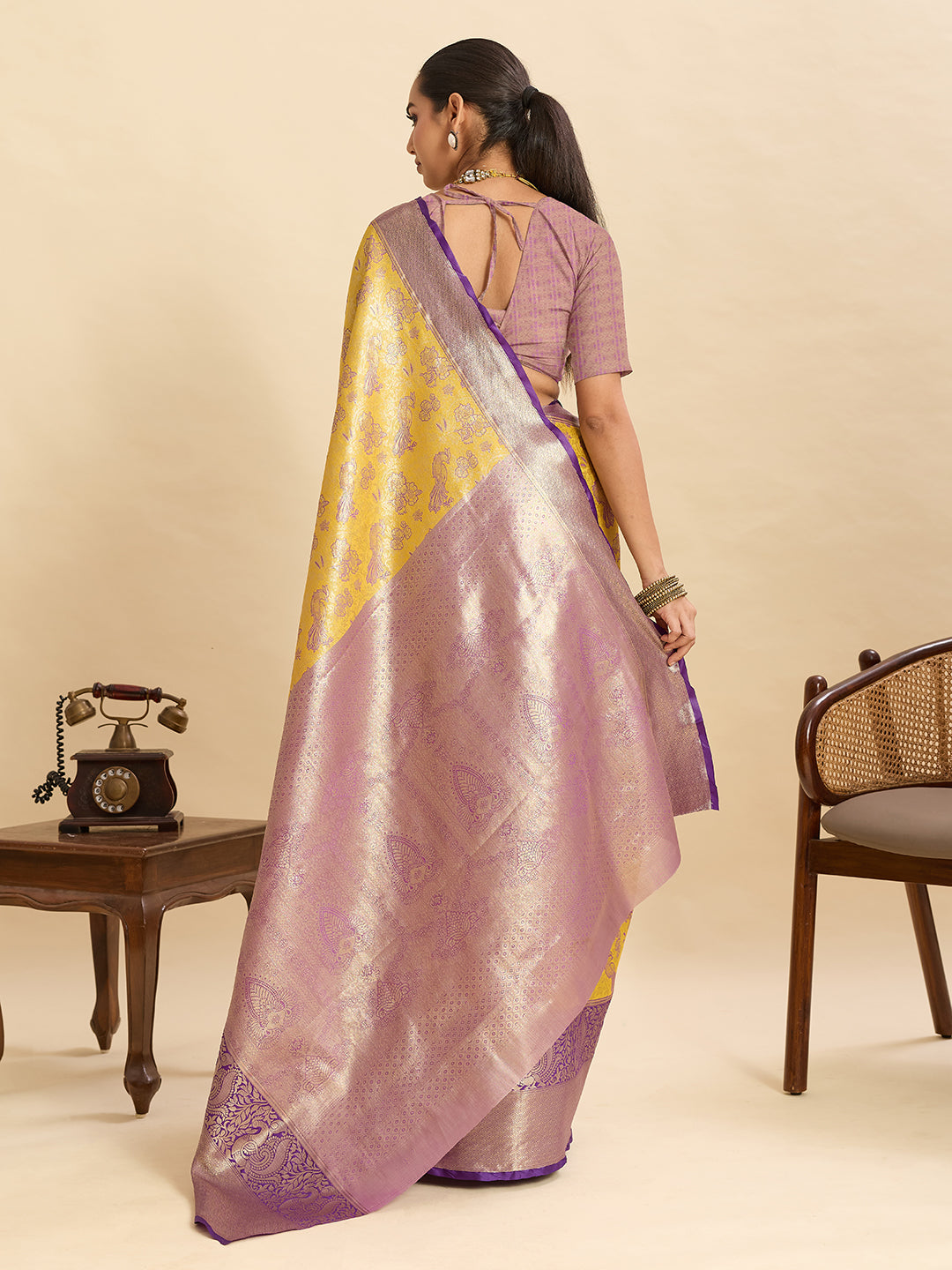 Yellow Kanjivaram Silk Saree with Zari Weaving Work & Big Border | Bridal Wedding Wear – JaipurSaaj