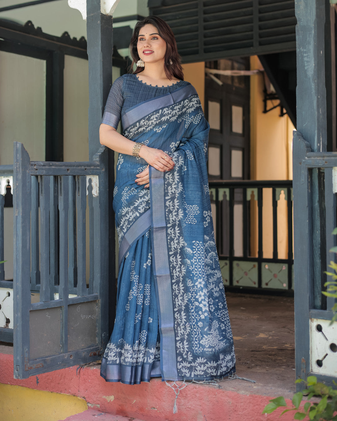 Blue Soft Linen Cotton Saree With Digital Printed Work