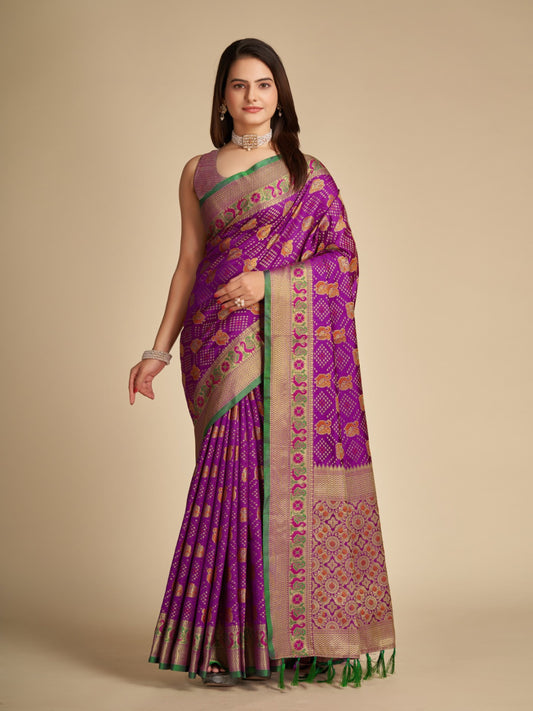 Magenta Patola Silk Saree With Weaving Work