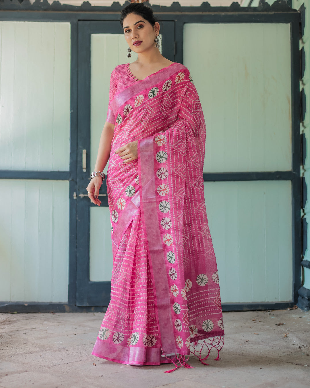 Baby Pink Soft Linen Cotton Saree With Digital Printed Work