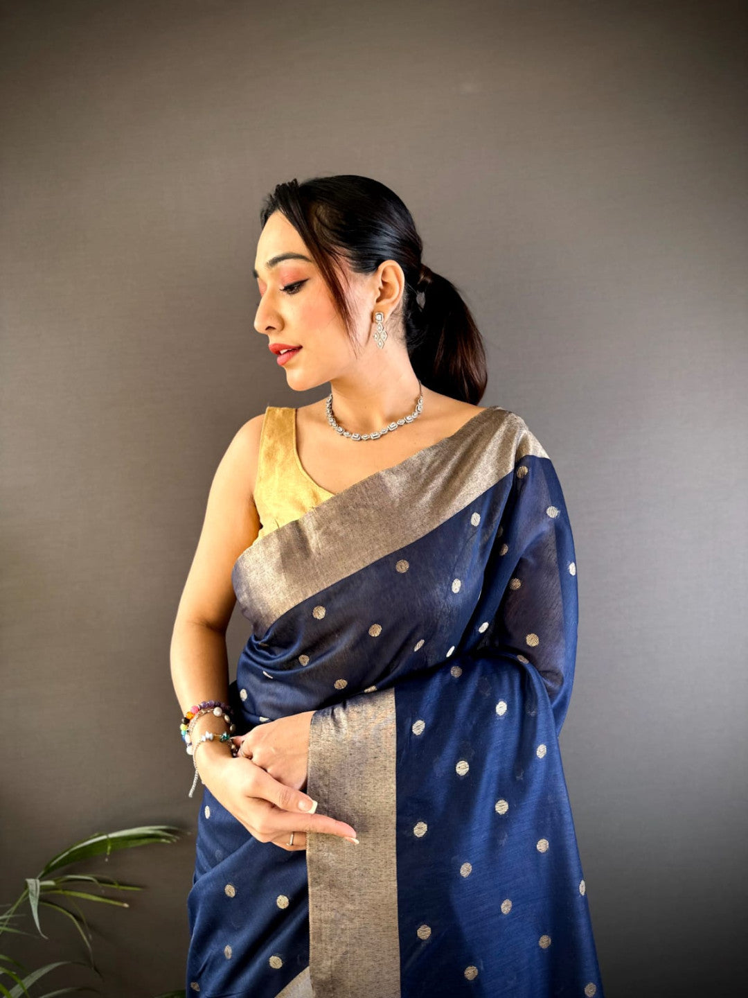 Navy Blue Soft Cotton Silk Saree With Zari Woven Work | Wedding & Party Wear – JaipurSaaj