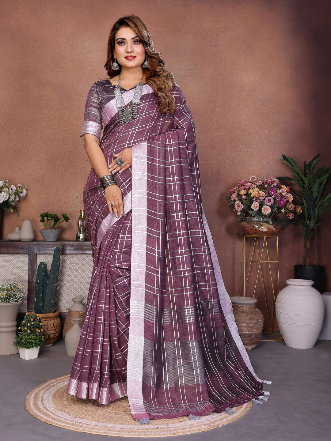 Magenta Linen Cotton Saree With Silver Zari Border | Lightweight Elegant Party Wear – JaipurSaaj