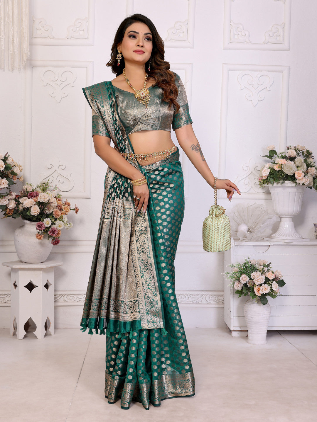 Rama Green Organza Silk Banarasi Saree With Zari Weaving Work | Bridal Wedding & Festive Wear – JaipurSaaj