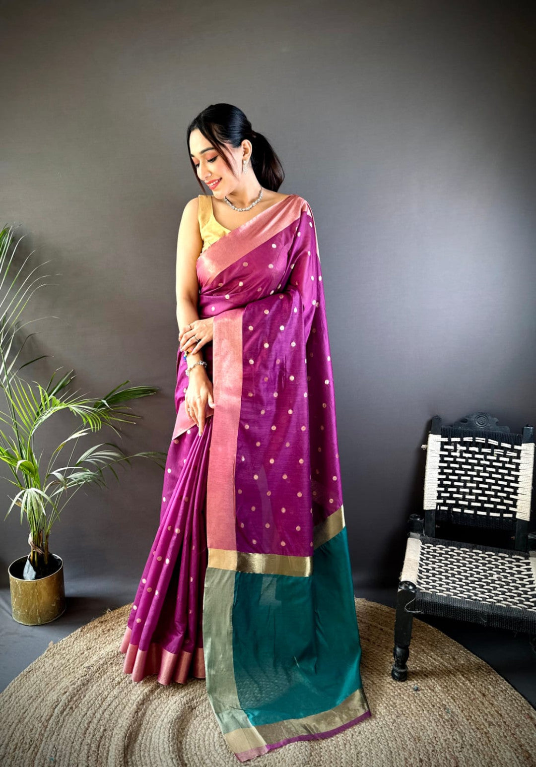 Magenta Soft Cotton Silk Saree With Zari Woven Work | Wedding & Party Wear – JaipurSaaj
