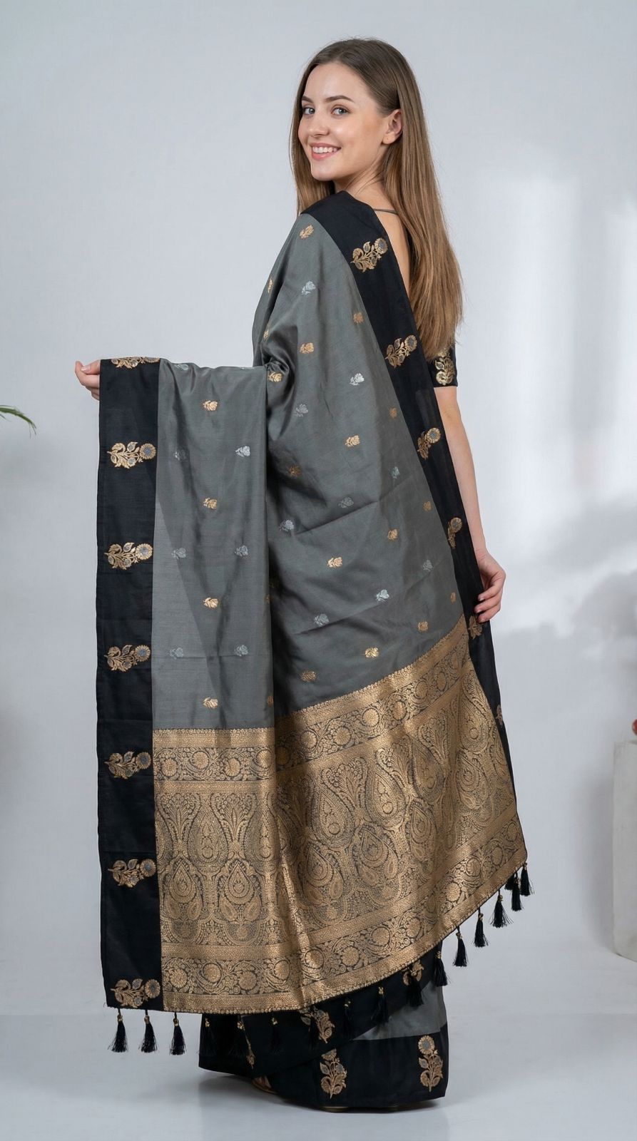Gray Premium Banarasi Soft Silk Saree With Zari Weaving Work | Wedding & Festive Wear – JaipurSaaj