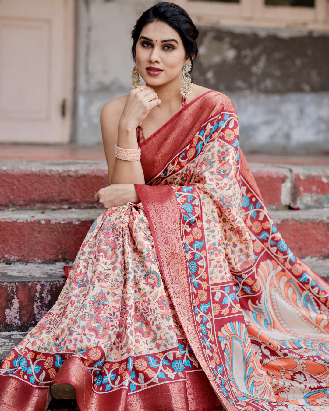 Multi Kalamakari Floral Printed Tussar Silk Saree With Zari Motif Border | Festive Ethnic Wear – JaipurSaaj