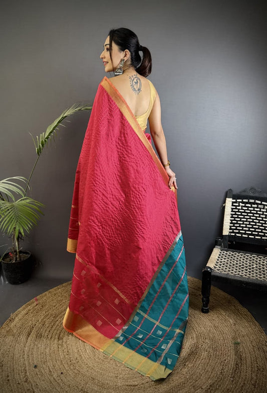 Pink Soft Cotton Silk Saree With Zari Weaving Work